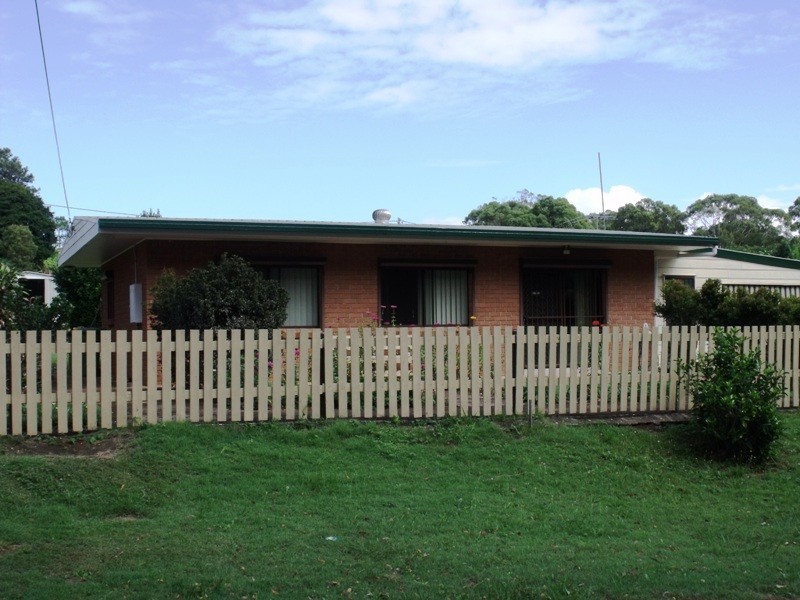 22 Kings Road, Russell Island QLD 4184