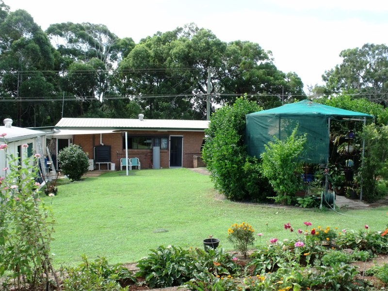 22 Kings Road, Russell Island QLD 4184