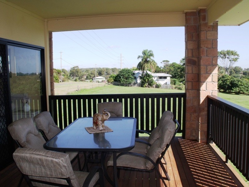31 Canaipa Point Dr, Russell Island QLD 4184