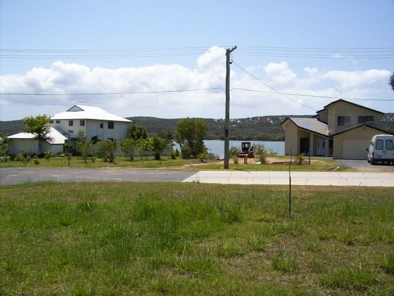72 Barcelona Terrace, Russell Island QLD 4184