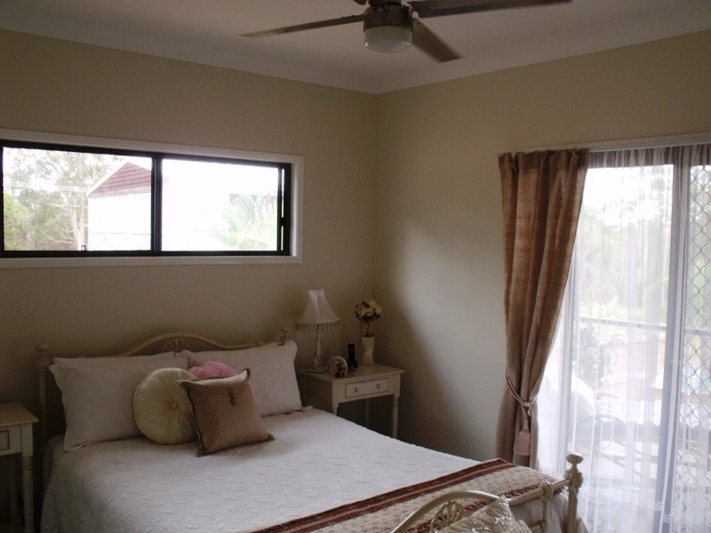 52 Barcelona Tce, Russell Island QLD 4184