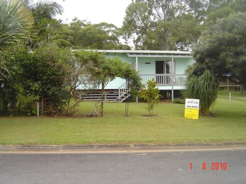 12 Bayview Road, Russell Island QLD 4184