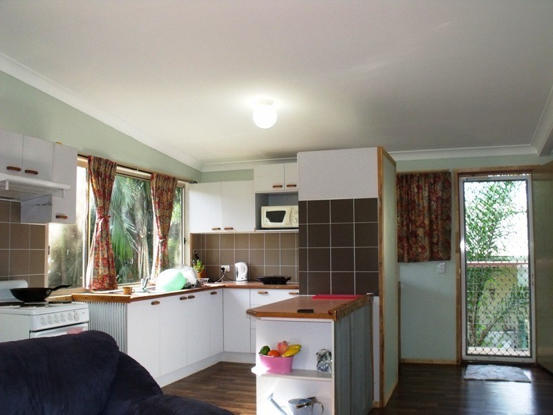 9 Reading St, Russell Island QLD 4184