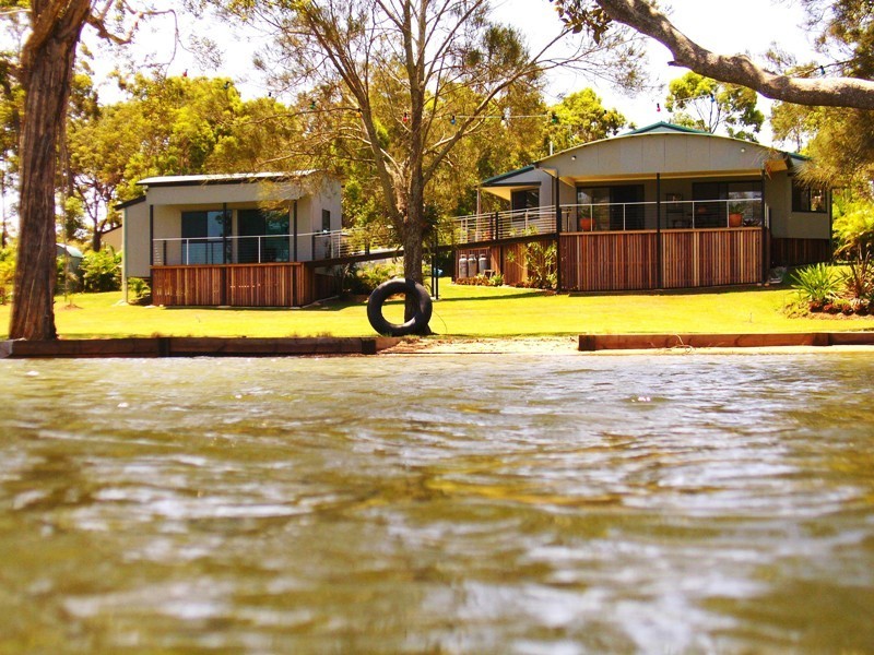 42 Carissa St, Russell Island QLD 4184