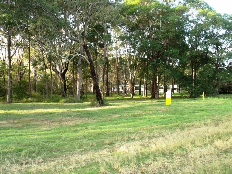 15 Boeing Ridge Rd, Russell Island QLD 4184