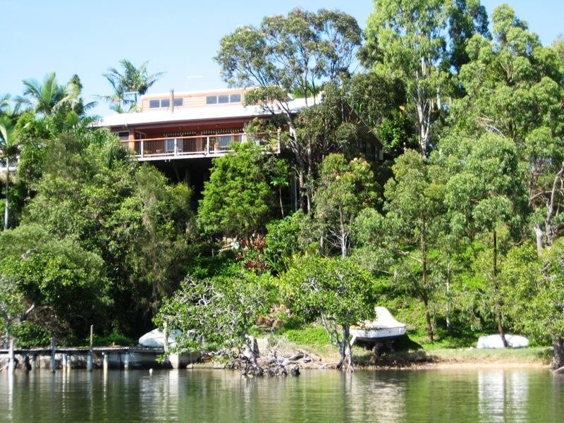 12 Schooner Street, Russell Island QLD 4184