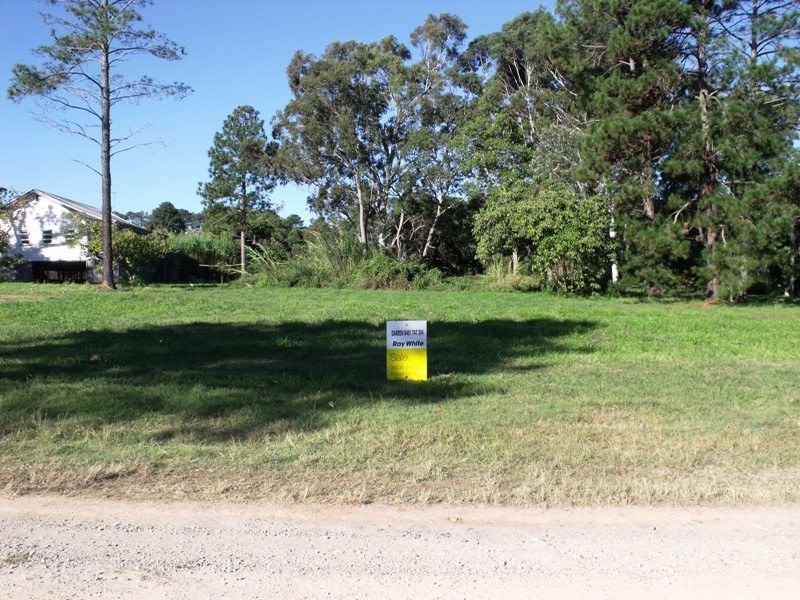 13 Anne St, Russell Island QLD 4184