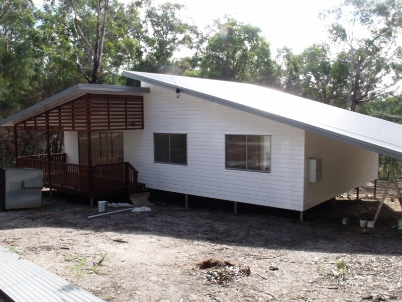 19 Sapphire St, Russell Island QLD 4184