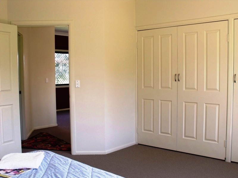 8 Phoenix Street, Russell Island QLD 4184