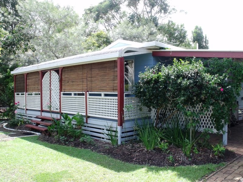 201-203 Centre Rd, Russell Island QLD 4184