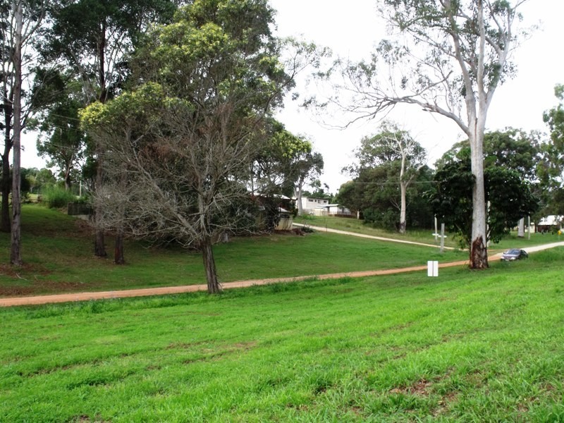 2 Autumn Crt, Russell Island QLD 4184