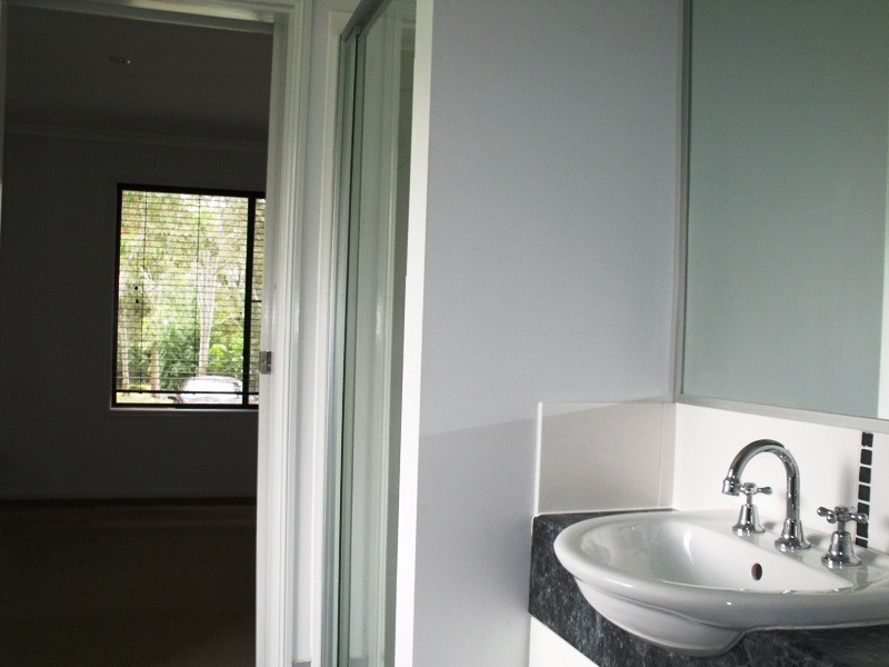 52 Kings Rd, Russell Island QLD 4184