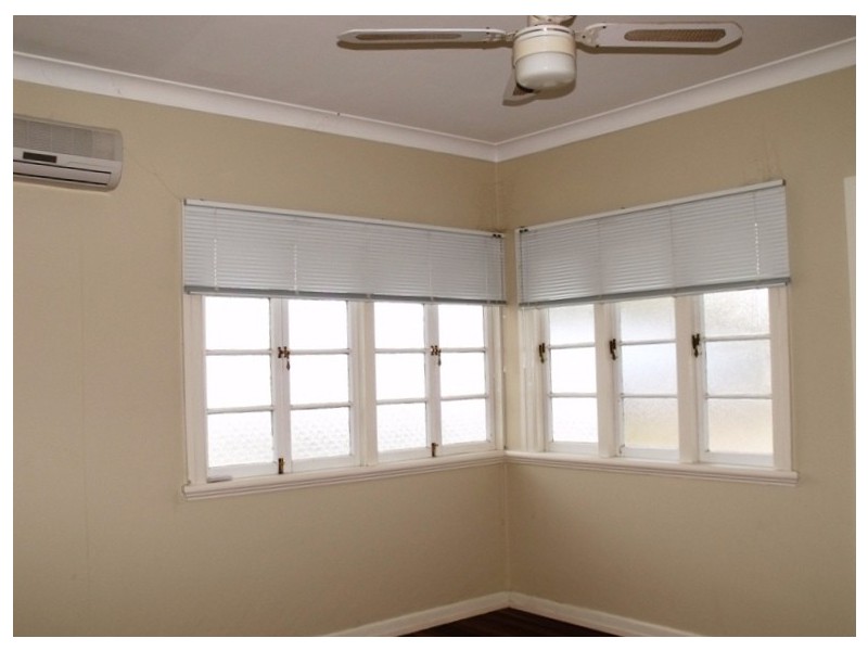 17 Tenanne Street, Russell Island QLD 4184