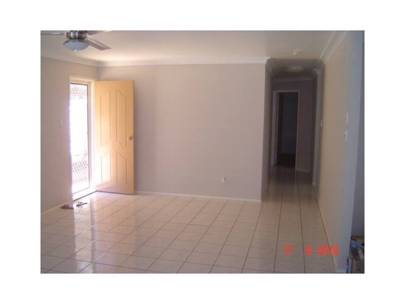 4 Phillips Road, Russell Island QLD 4184