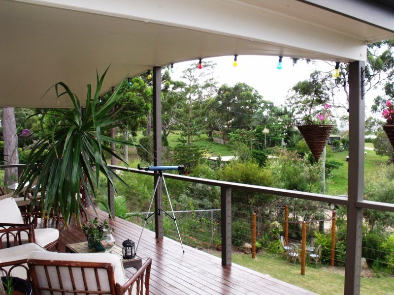 14 Seaview St, Russell Island QLD 4184