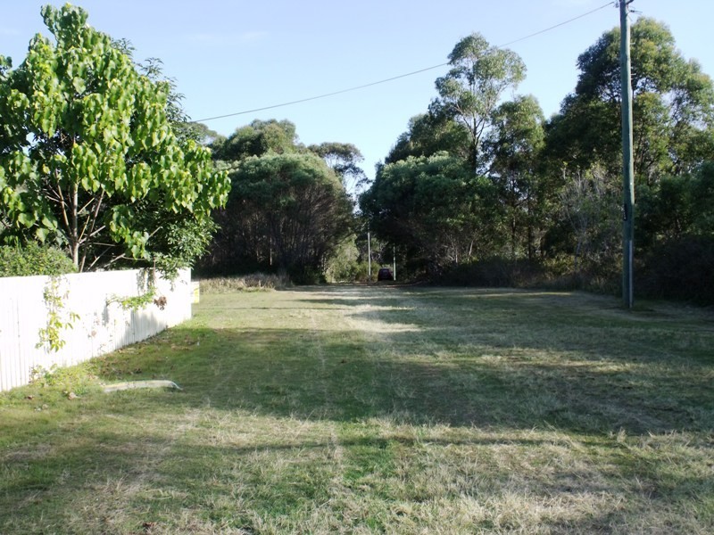 2 Bimbad Cres, Russell Island QLD 4184