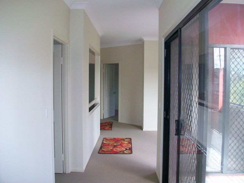 8 Phoenix Street, Russell Island QLD 4184