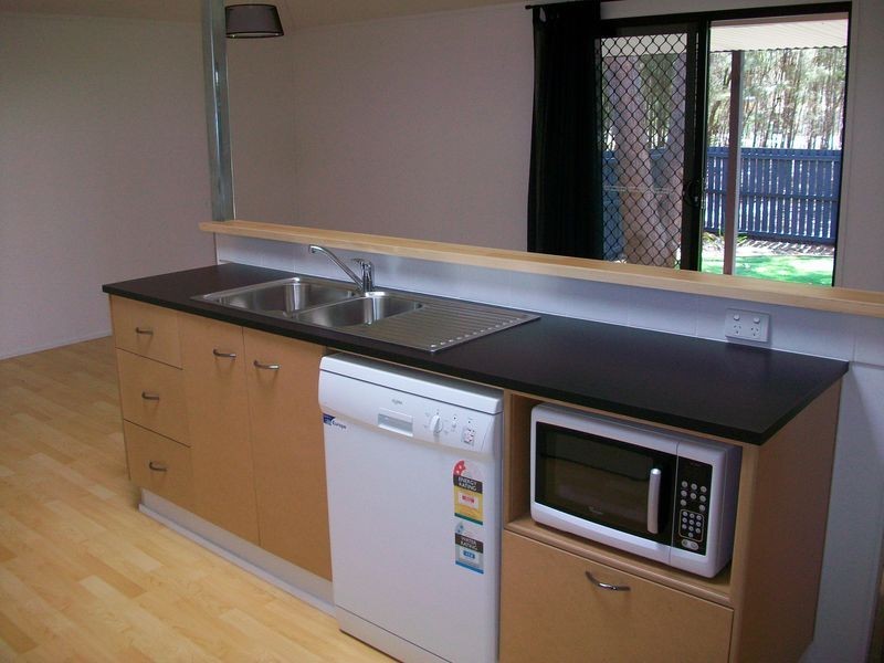 3 Crystal St, Russell Island QLD 4184