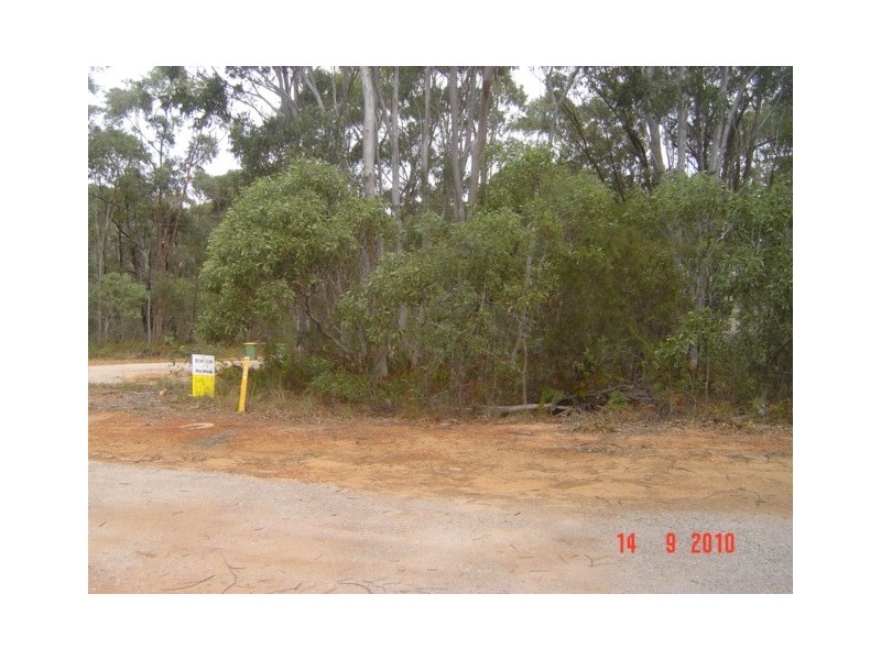 28 Fenton Road, Russell Island QLD 4184