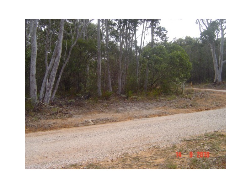 28 Fenton Road, Russell Island QLD 4184