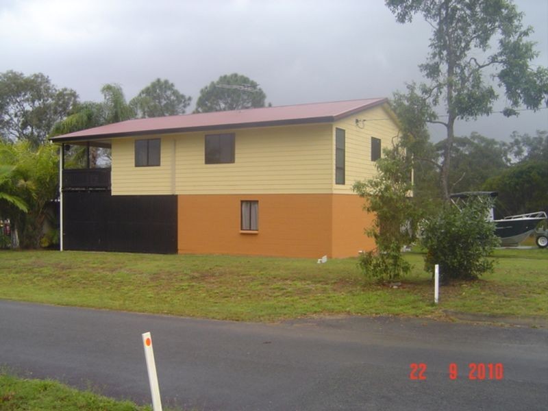 11 Jasper Street, Russell Island QLD 4184