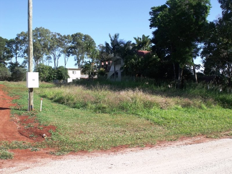 12 Frenchem Tce, Macleay Island QLD 4184