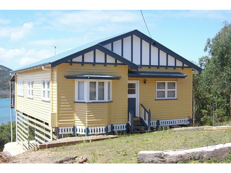 38 Leichhardt Terrace, Russell Island QLD 4184