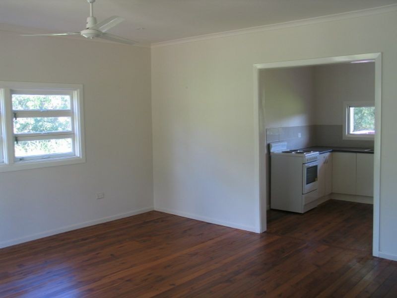 10 Miriam Street, Russell Island QLD 4184