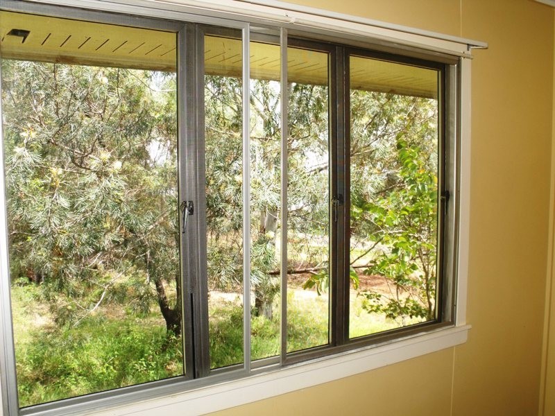 117 Palm Beach Rd, Russell Island QLD 4184