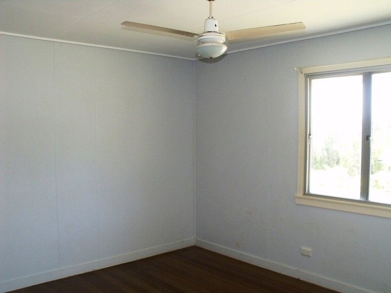 117 Palm Beach Rd, Russell Island QLD 4184