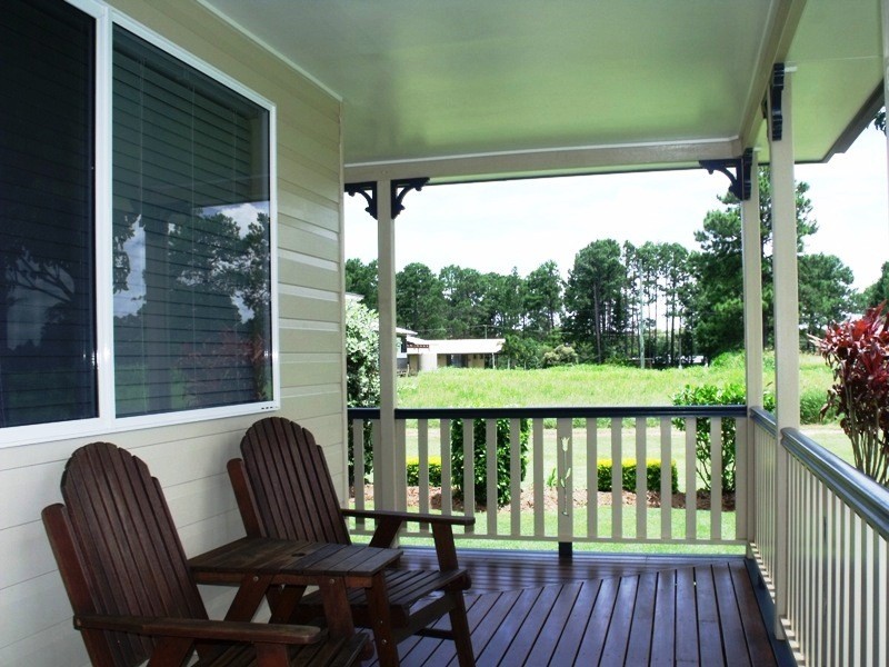 11 Grevillea St, Russell Island QLD 4184