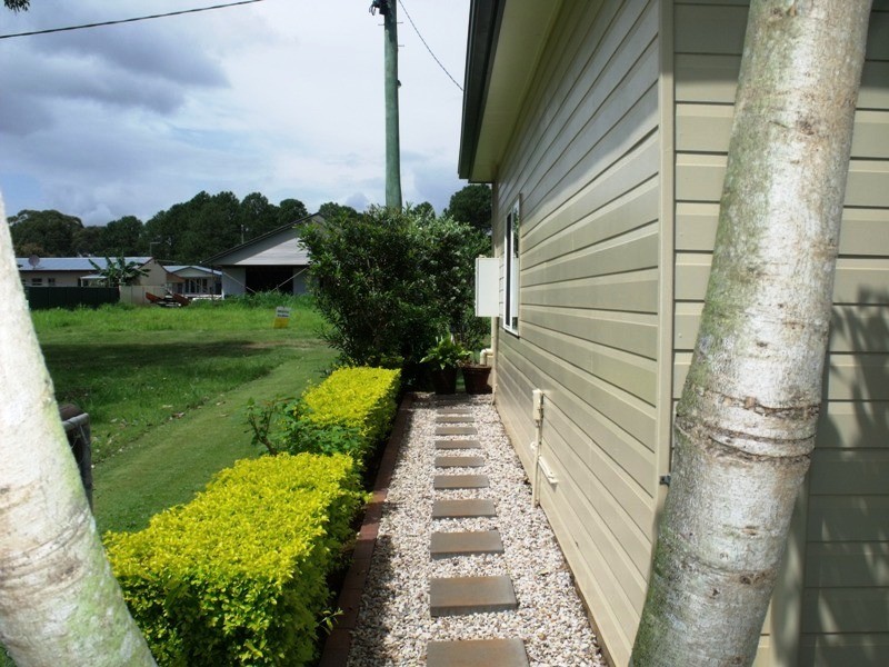 11 Grevillea St, Russell Island QLD 4184