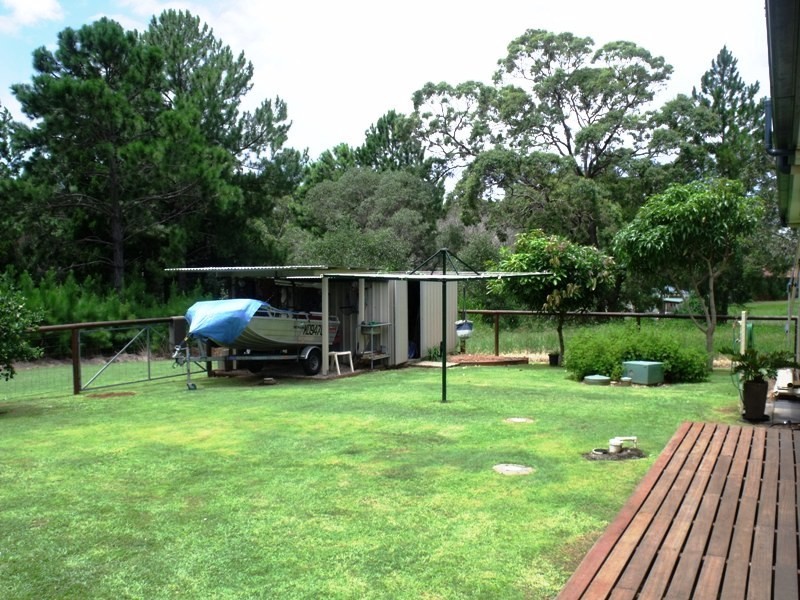 11 Grevillea St, Russell Island QLD 4184