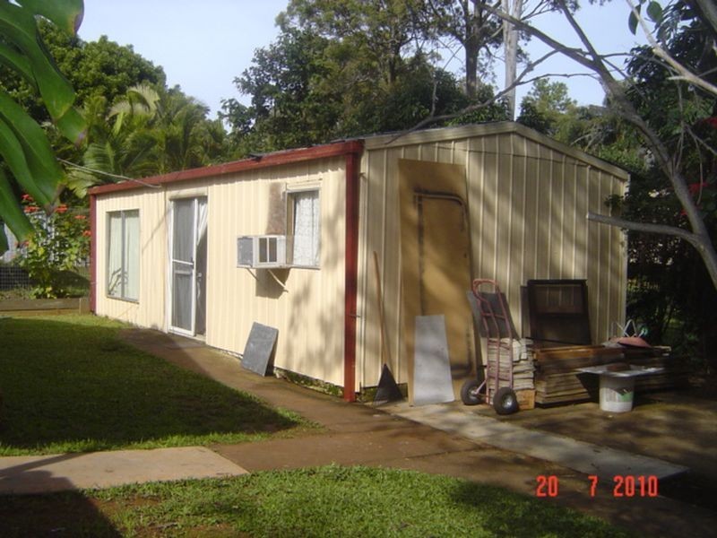 1 Paula Parade, Lamb Island QLD 4184