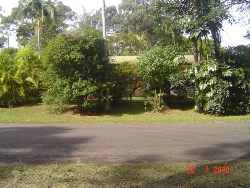 1 Paula Parade, Lamb Island QLD 4184