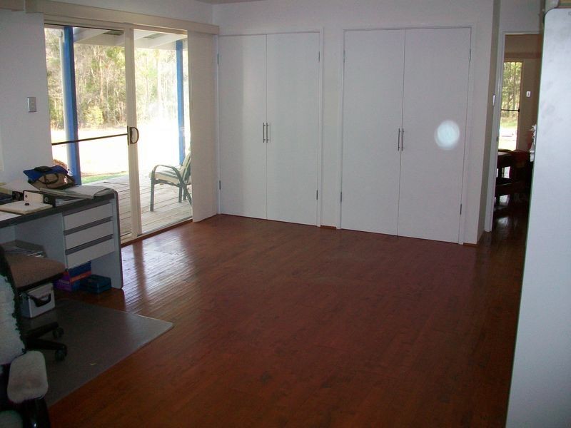 63 Bradman St, Russell Island QLD 4184