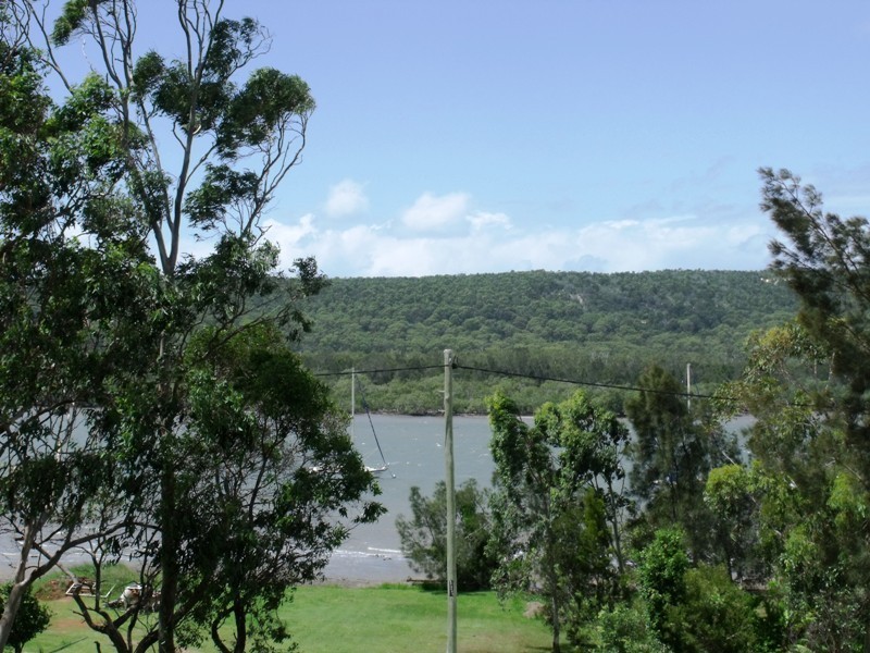 72 Wahine Dr, Russell Island QLD 4184