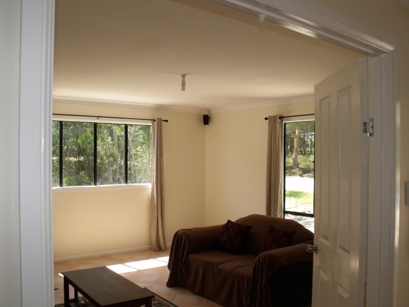 2 Zinnia St, Russell Island QLD 4184