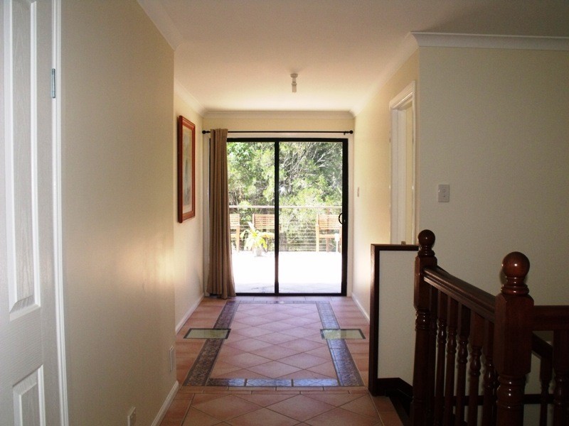 2 Zinnia St, Russell Island QLD 4184