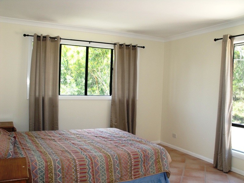 2 Zinnia St, Russell Island QLD 4184