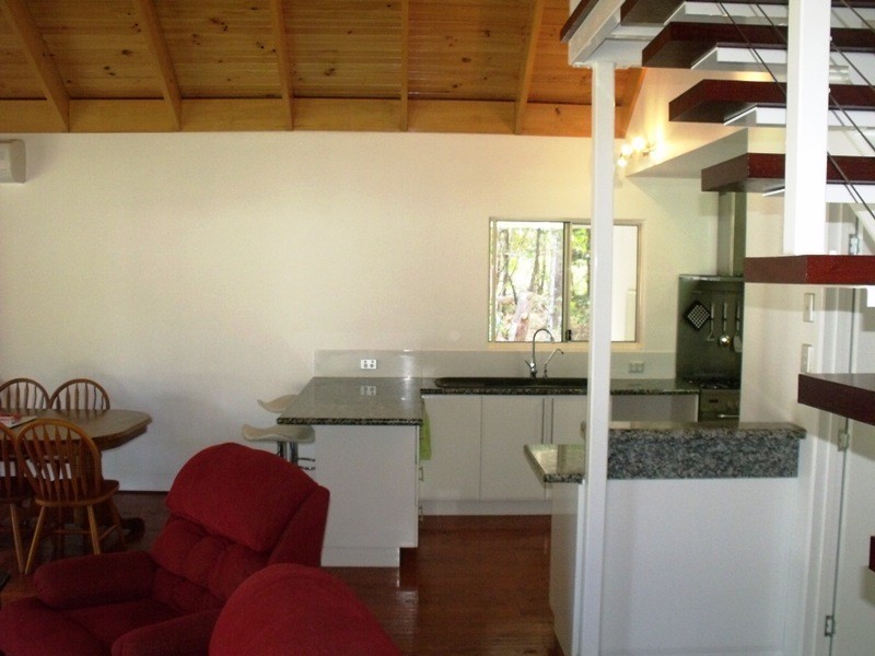 63 Bradman St, Russell Island QLD 4184