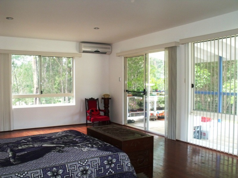 63 Bradman St, Russell Island QLD 4184