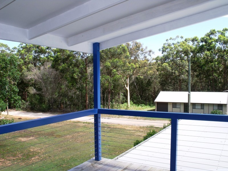 63 Bradman St, Russell Island QLD 4184