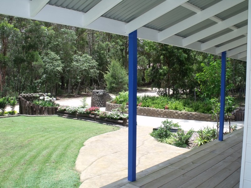 63 Bradman St, Russell Island QLD 4184