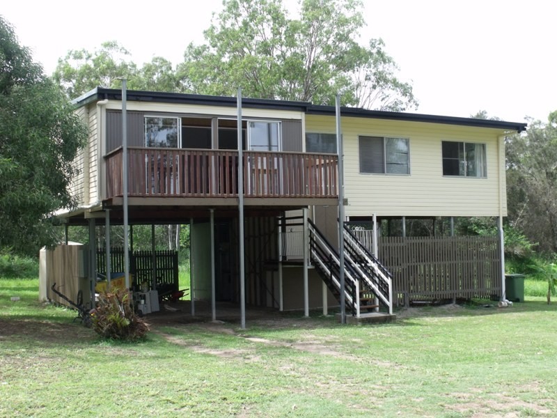 26 Bangalow St, Russell Island QLD 4184