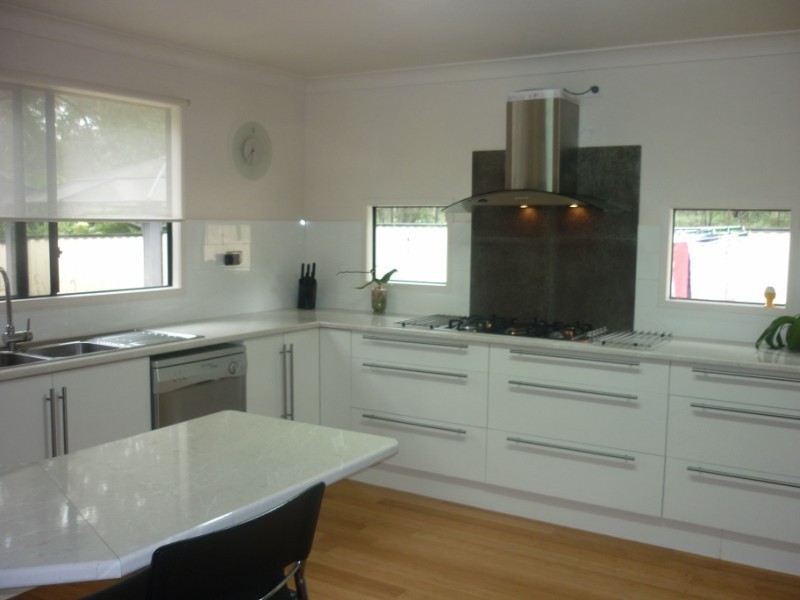 49 Hemp Hill Road, Russell Island QLD 4184