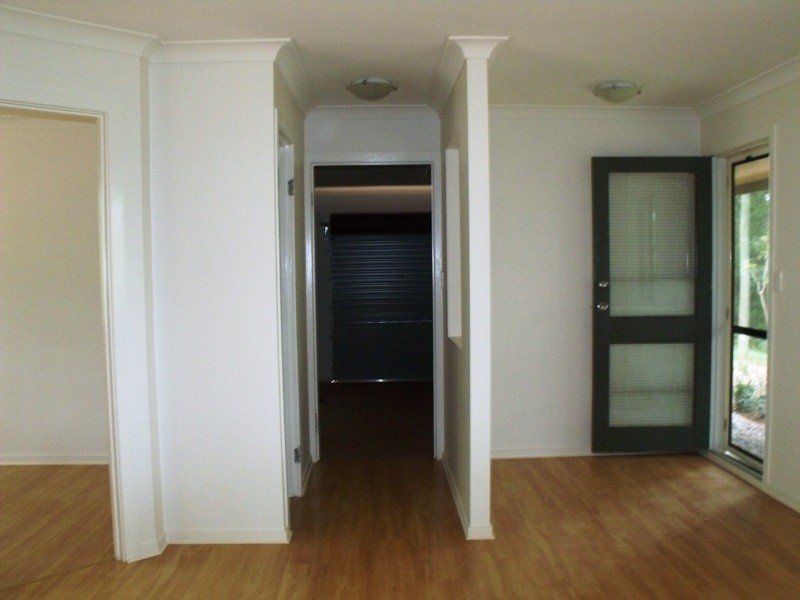 15 Darling St, Russell Island QLD 4184