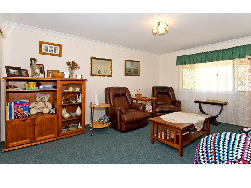 33 Bay Drive, Russell Island QLD 4184