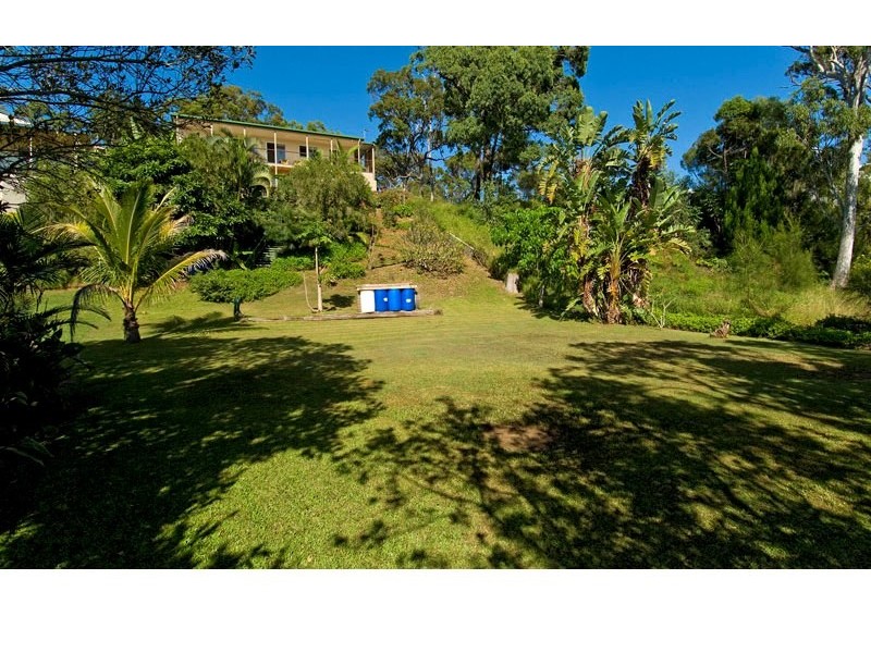 33 Bay Drive, Russell Island QLD 4184