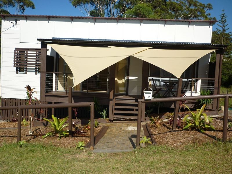 12 Yacht Street, Russell Island QLD 4184